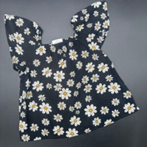 Girls JUMPING BEANS Top, Size 2T Black with Daisy Print